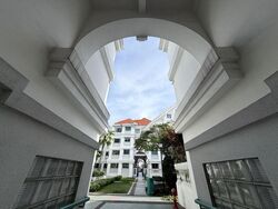 Stratford Court (D16), Condominium #566221111